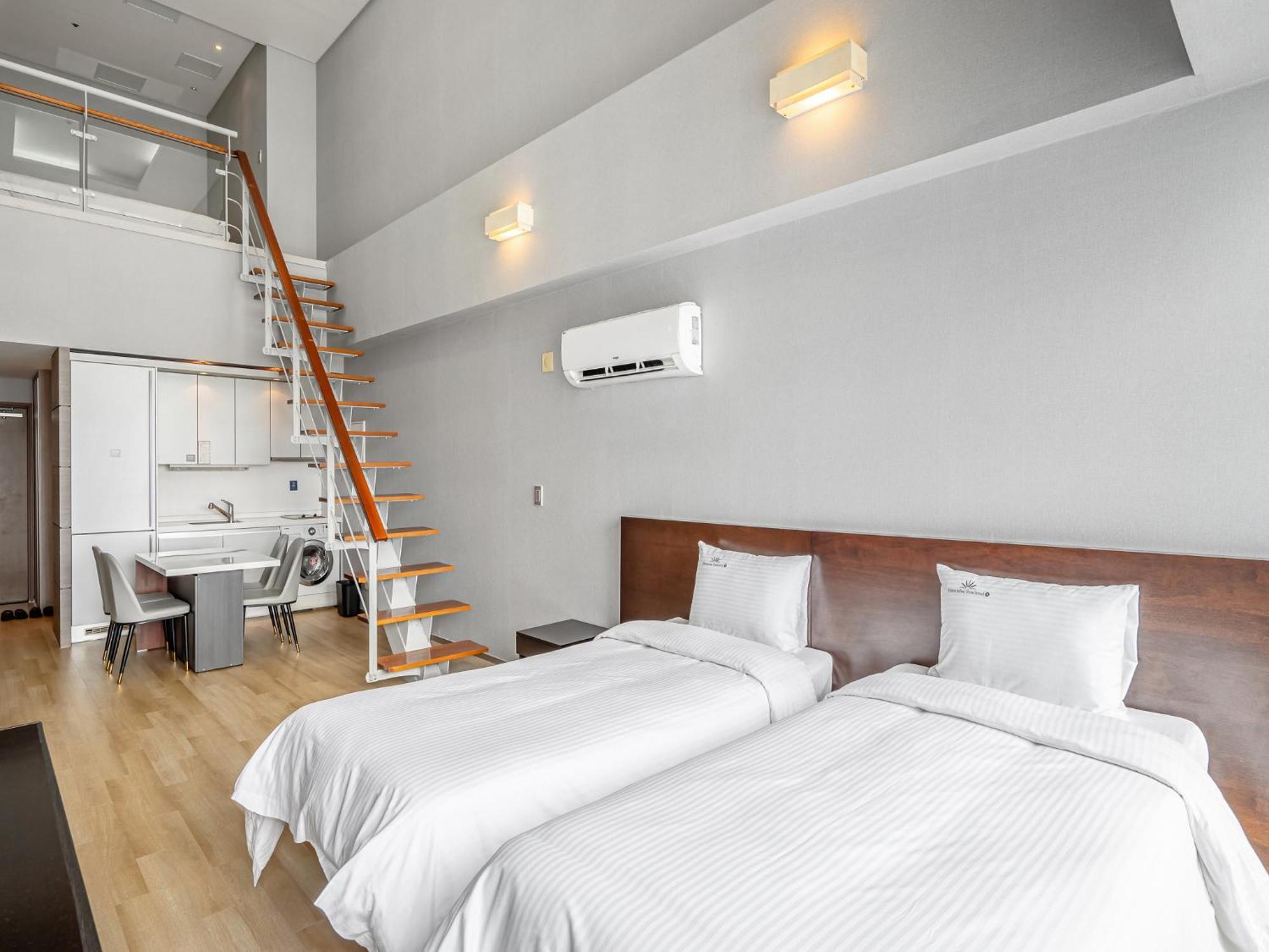 แฮอุนแด ซีคลาวด์ โฮเทล เรสซิเดนซ์ Hotel ปูซาน ภายนอก รูปภาพ
