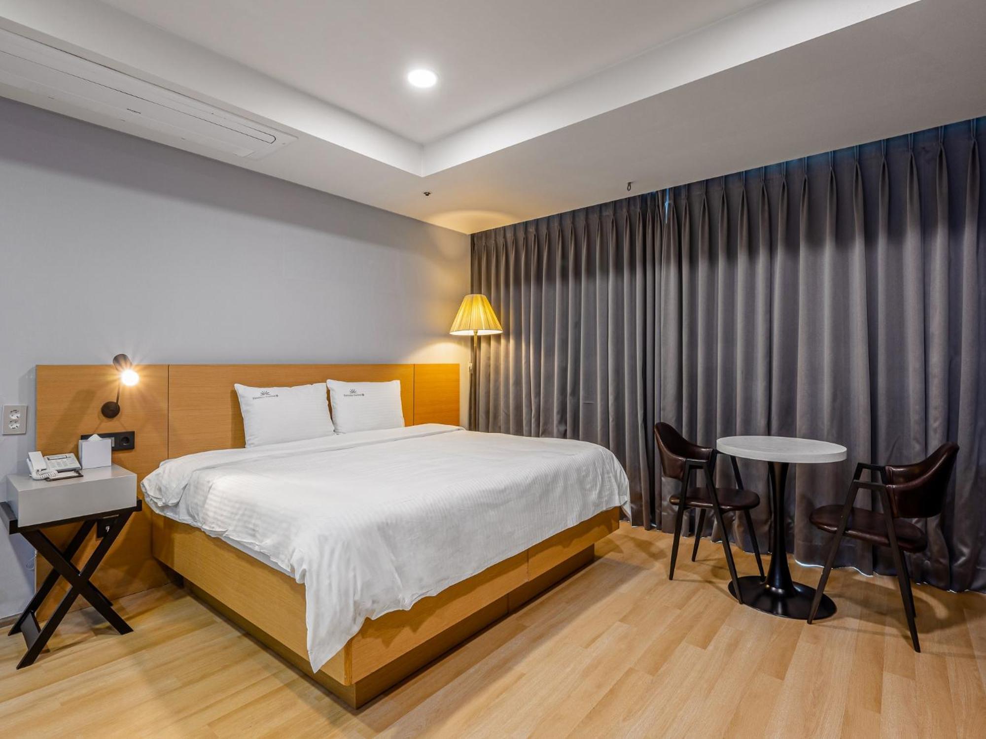 แฮอุนแด ซีคลาวด์ โฮเทล เรสซิเดนซ์ Hotel ปูซาน ภายนอก รูปภาพ